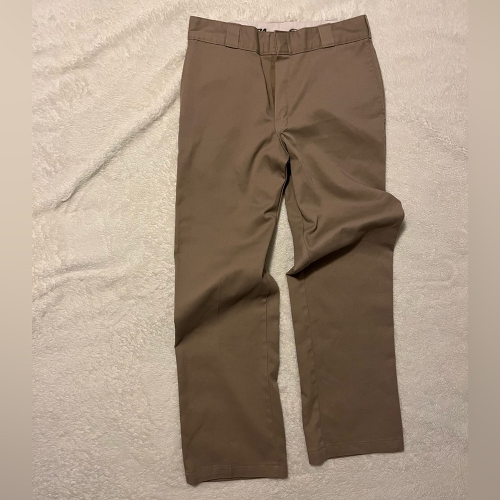 32 x 30 Dickies 874 Original Fit Khakis